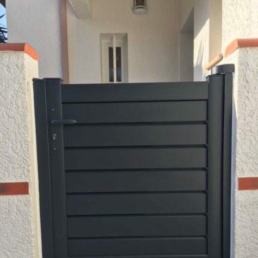 Pose de portillons pvc alu Perpignan dans les Pyrénées-Orientales